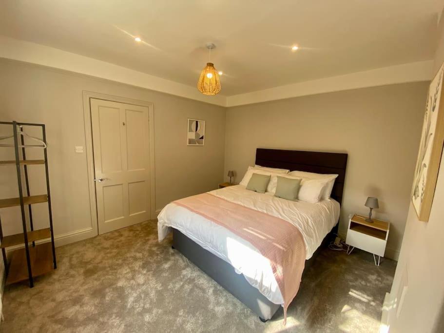 Sl - Fabulous 2 Bed Character Property Close To Town Στράτφορντ απόν Έιβον Εξωτερικό φωτογραφία