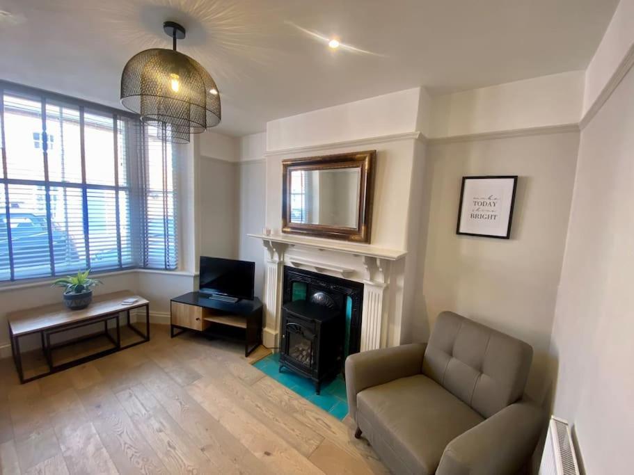 Sl - Fabulous 2 Bed Character Property Close To Town Στράτφορντ απόν Έιβον Εξωτερικό φωτογραφία